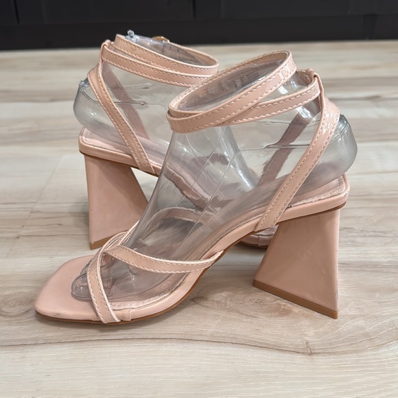 WILD DIVA LOUNGE Kitsa Heeled Sandal In Baby Pink - Picture 3 of 8